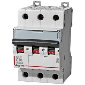 Автоматический выключатель Legrand  DX3-E C10 3П 6kA (407289)